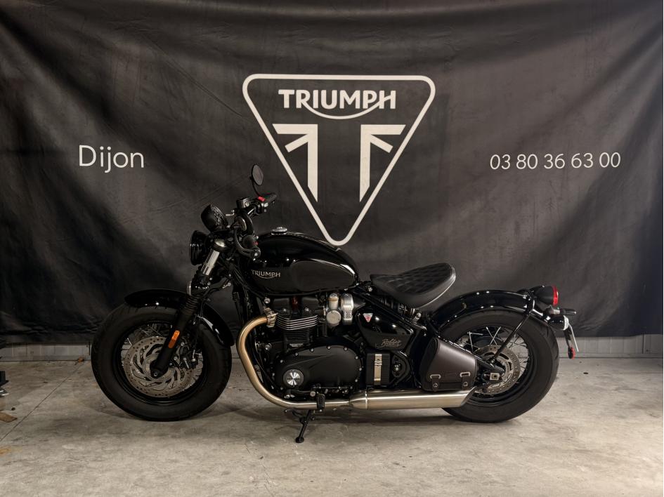 TRIUMPH Bonneville Bobber 1200