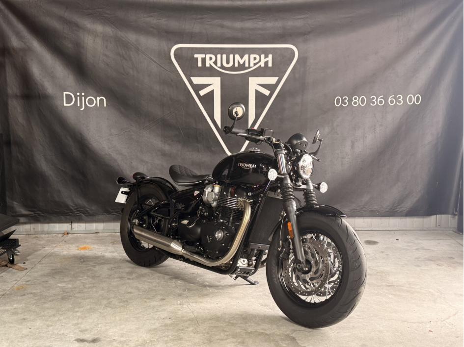 TRIUMPH Bonneville Bobber 1200