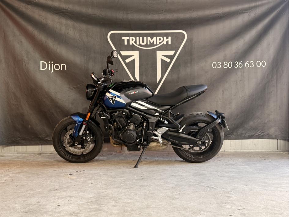 TRIUMPH TRIDENT 660