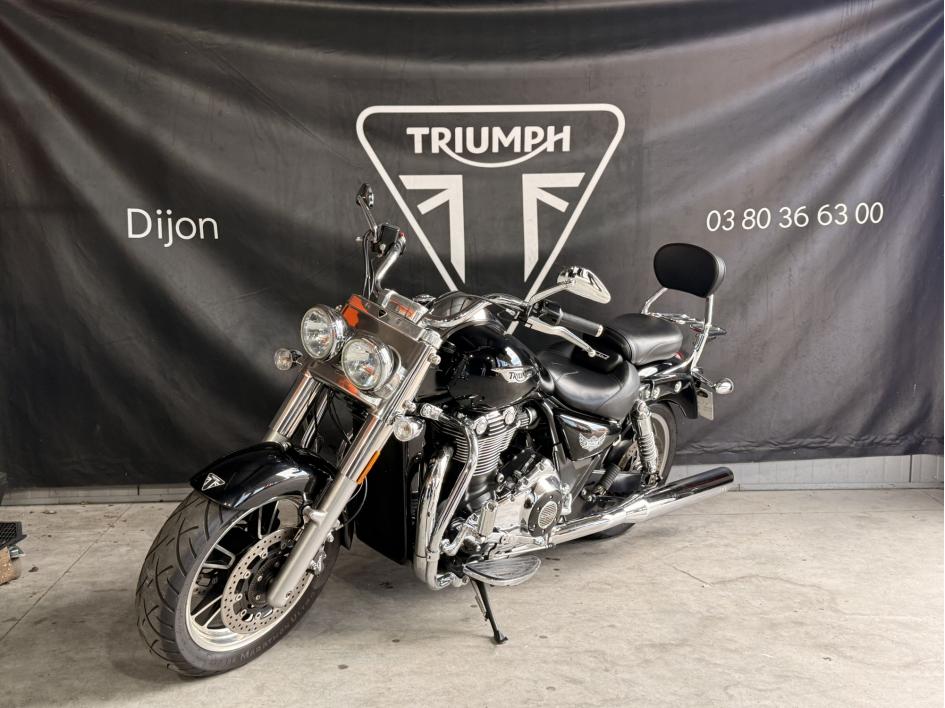 TRIUMPH Thunderbird 1700 Commander