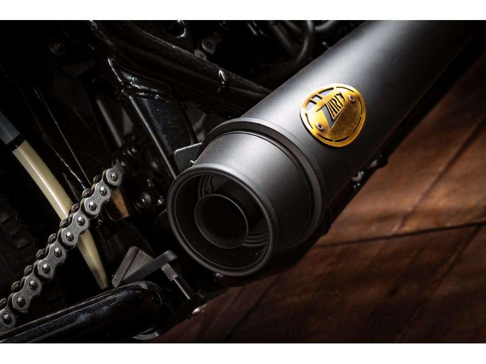 TRIUMPH Bonneville Bobber 1200 prépa UNIQUE