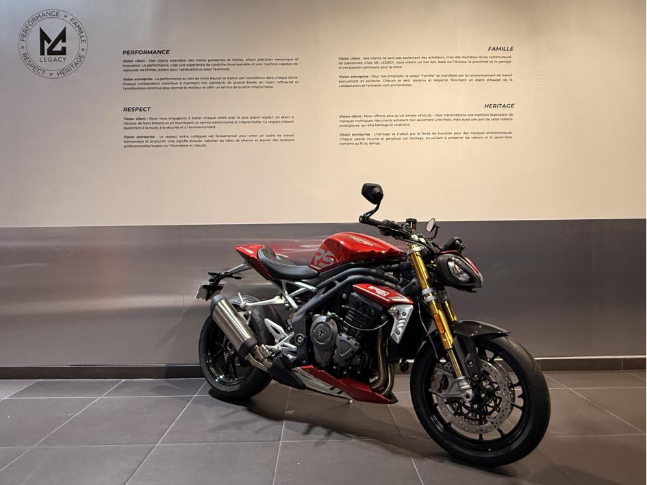 TRIUMPH SPEED TRIPLE 1200 RS
