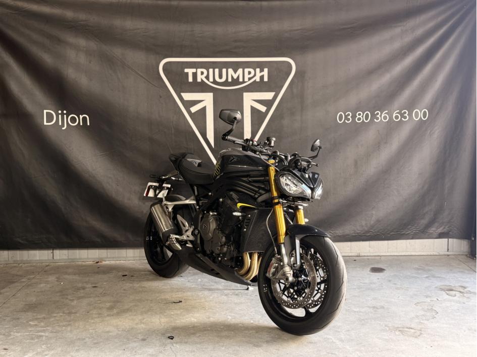 TRIUMPH SPEED TRIPLE 1200 RS